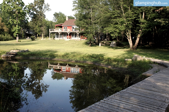 remodeled-airstream-and-barn-large-farm-property-new-york33